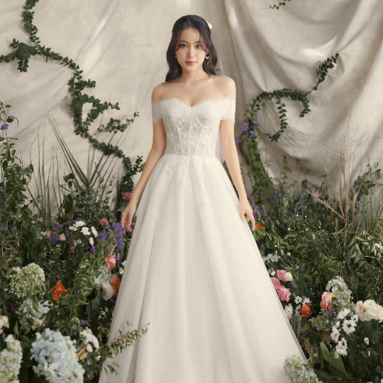 The Floral Shine - LOOK 3