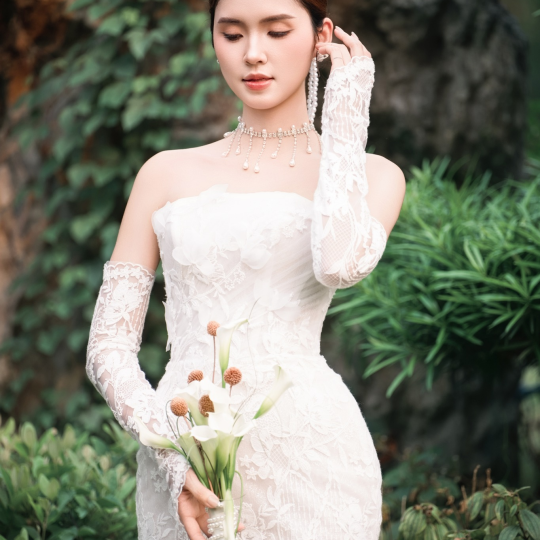 ETHEREALITY OF LACE - LOOK 5