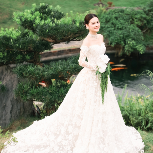 ETHEREALITY OF LACE - LOOK 8
