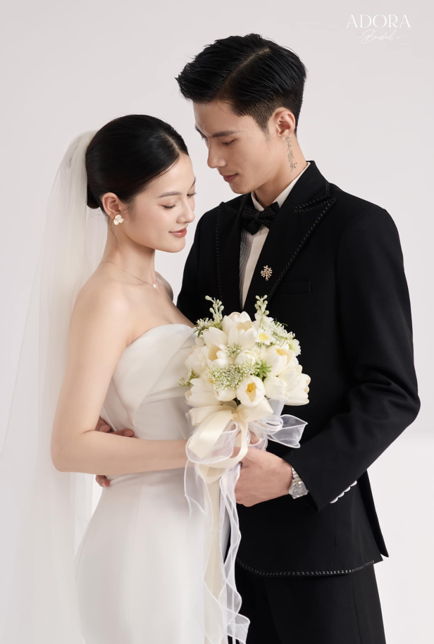 PRE WEDDING | Phông Trắng