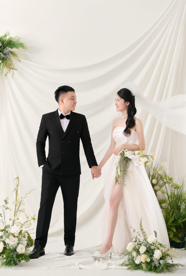 PRE WEDDING | Decor Lụa & Hoa