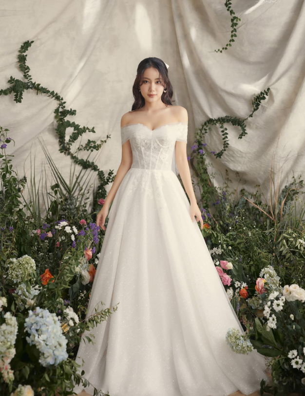 The Floral Shine - LOOK 3
