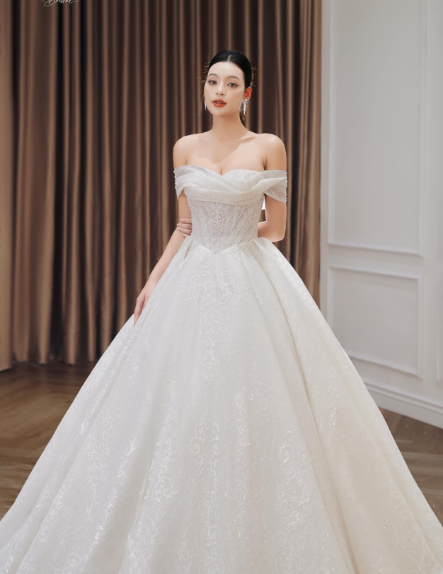 ADORA SPRING 2024 - LOOK 11