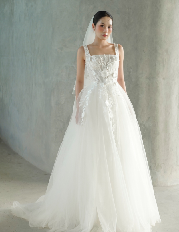 Pure Blossom - LOOK 10
