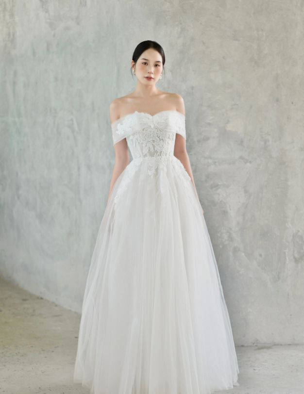 Pure Blossom - LOOK 3