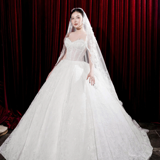 𝗔𝗠𝗢𝗥 𝗙𝗔𝗧𝗜 𝗖𝗢𝗟𝗟𝗘𝗖𝗧𝗜𝗢𝗡 - LOOK 3