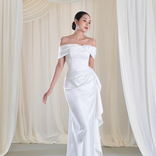 Lightly Queen | Reception Dress - LOOK 9