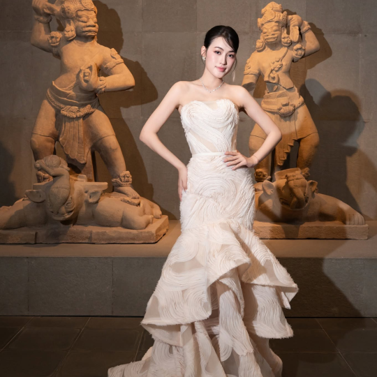 TỊNH ẢNH - LOOK 2