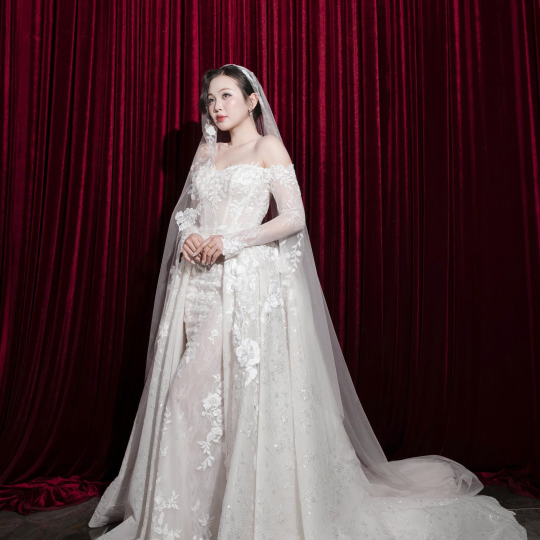 𝗔𝗠𝗢𝗥 𝗙𝗔𝗧𝗜 𝗖𝗢𝗟𝗟𝗘𝗖𝗧𝗜𝗢𝗡 - LOOK 10