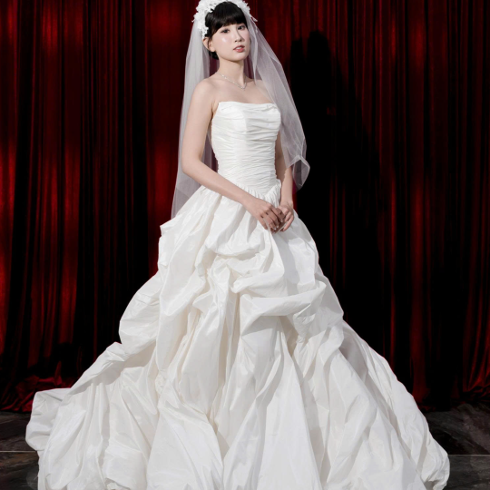 𝗔𝗠𝗢𝗥 𝗙𝗔𝗧𝗜 𝗖𝗢𝗟𝗟𝗘𝗖𝗧𝗜𝗢𝗡 - LOOK FIRSTFACE