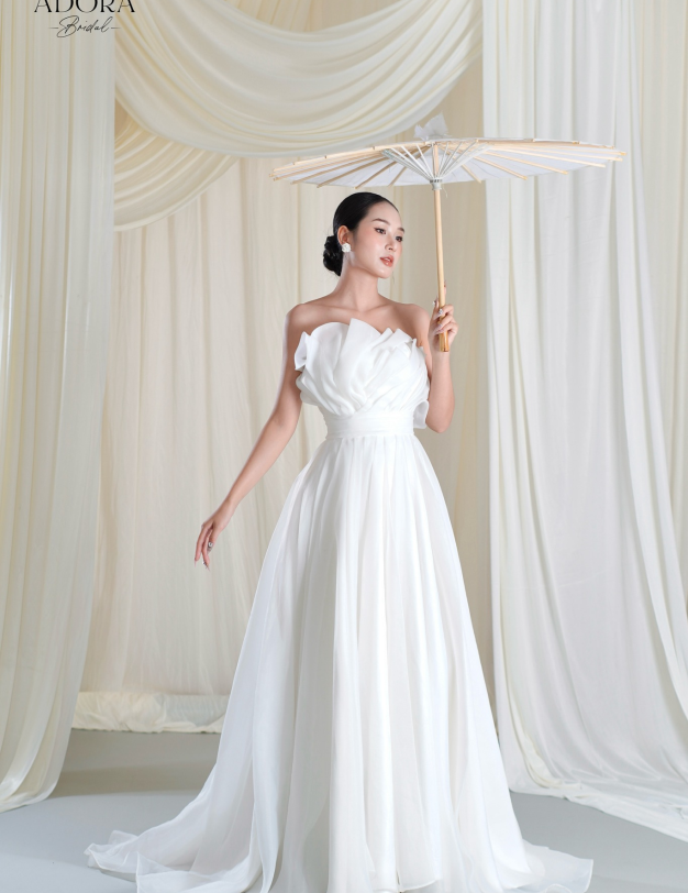 Lightly Queen | Reception Dress - LOOK 6