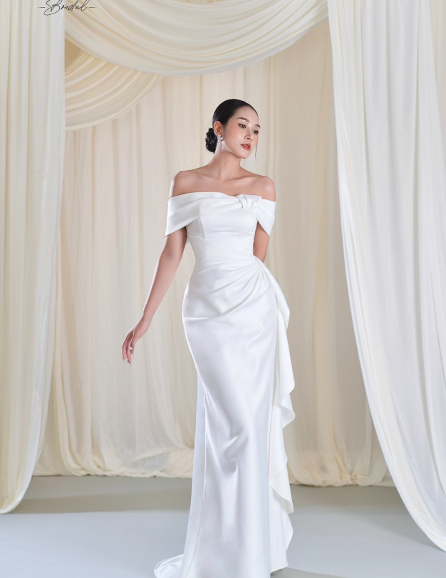 Lightly Queen | Reception Dress - LOOK 9