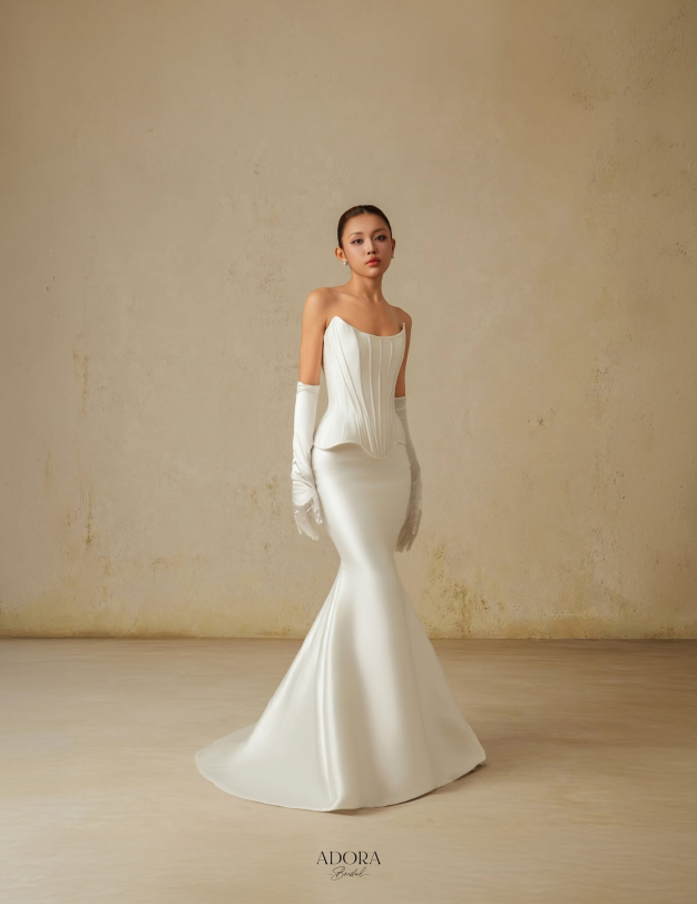 𝐑𝐄𝐆𝐀𝐋 𝐆𝐑𝐀𝐂𝐄 - LOOK 14