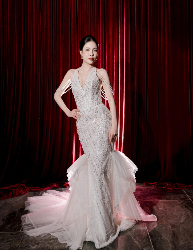 𝗔𝗠𝗢𝗥 𝗙𝗔𝗧𝗜 𝗖𝗢𝗟𝗟𝗘𝗖𝗧𝗜𝗢𝗡 - LOOK 14